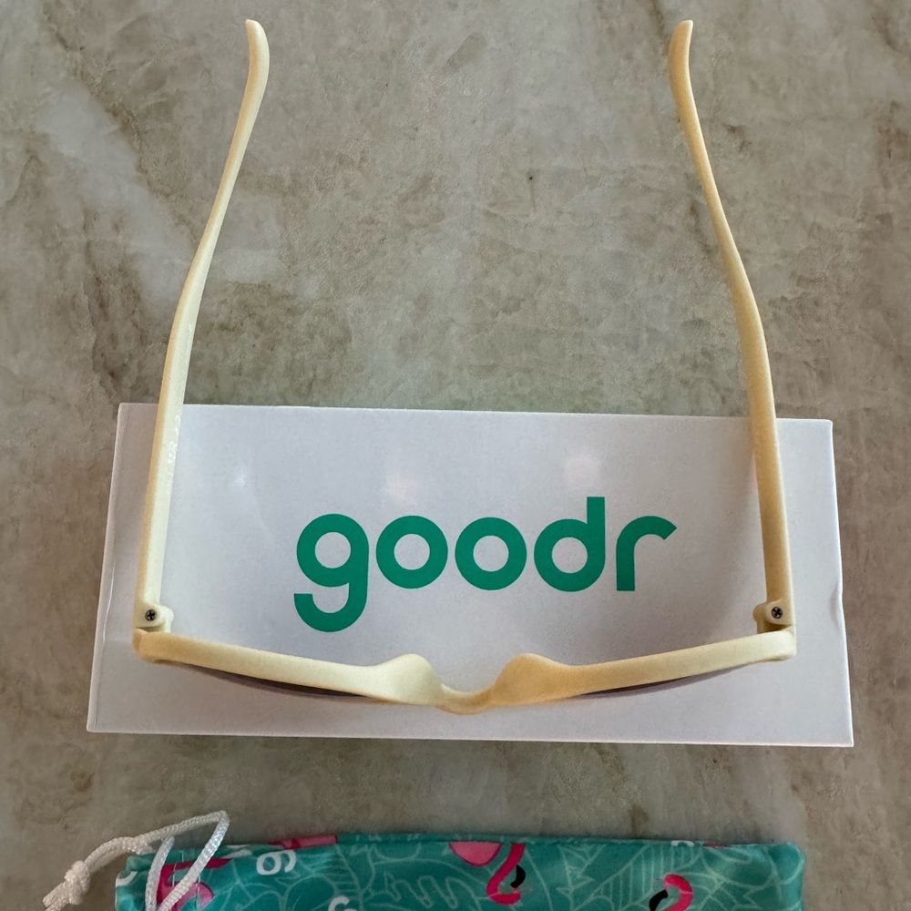 Goodr Toasted Marshmallow Magic OG Sunglasses - Picture 9 of 11